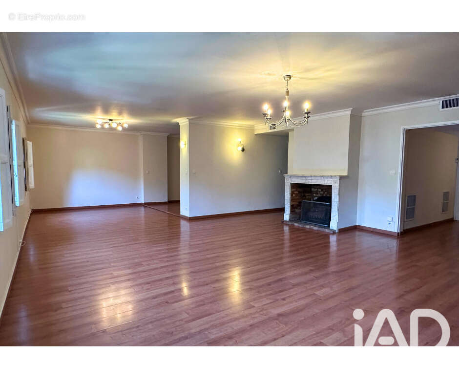 Appartement 146 m² à Avignon  - photo 6