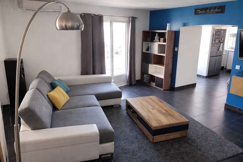 Maison à vendre 5 pièces SAINT SORNIN (17) - photo 5