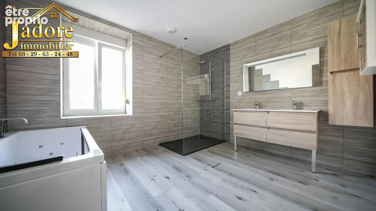 Immeuble de rapport rénové !! NOUVEAU PRIX !! - photo 5