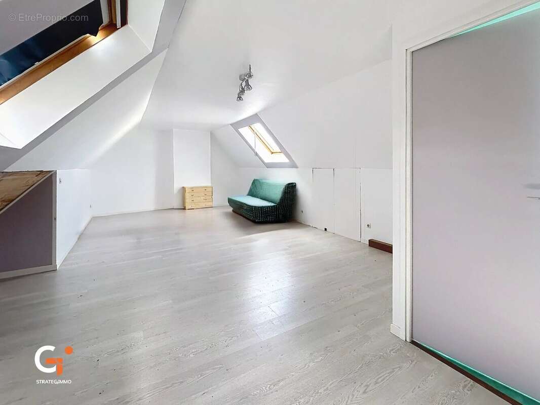 Maison à SAINT-PIERRE-DE-VARENGEVILLE