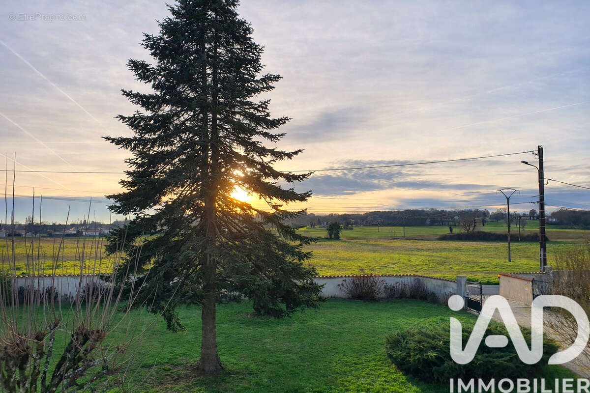 Photo 5 - Maison à CHASSENEUIL-SUR-BONNIEURE