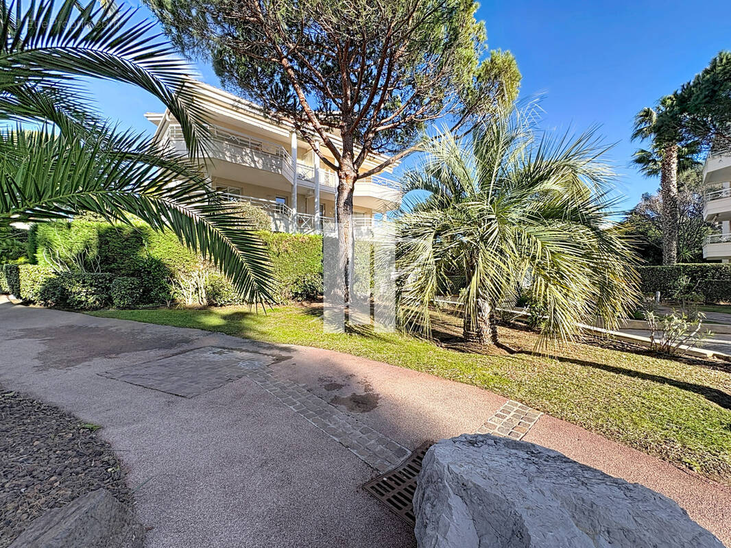 Appartement à SAINT-RAPHAEL