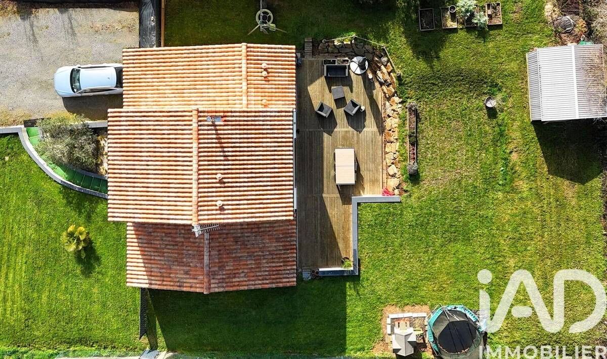 Photo 1 - Maison à POIROUX