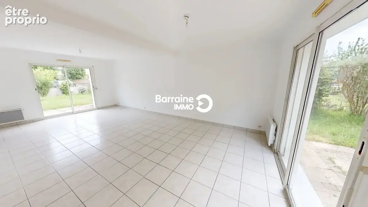 Larmor plage - maison non mitoyenne en impasse - terrain de 350m² et garage - photo 6