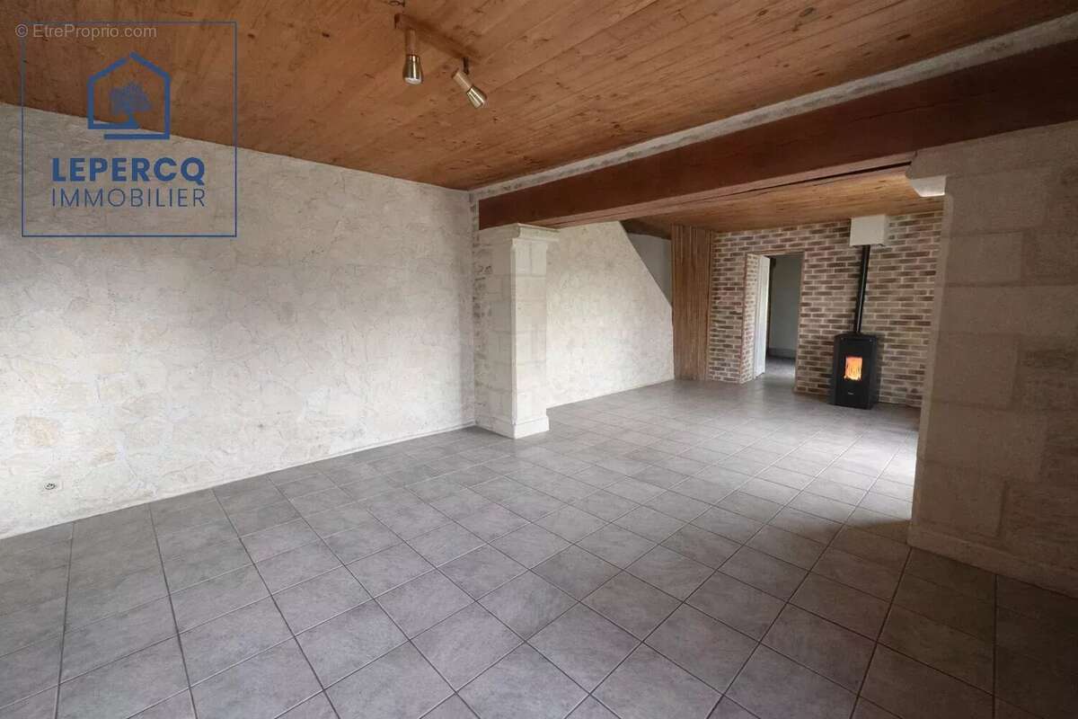 Maison à CREPY-EN-VALOIS