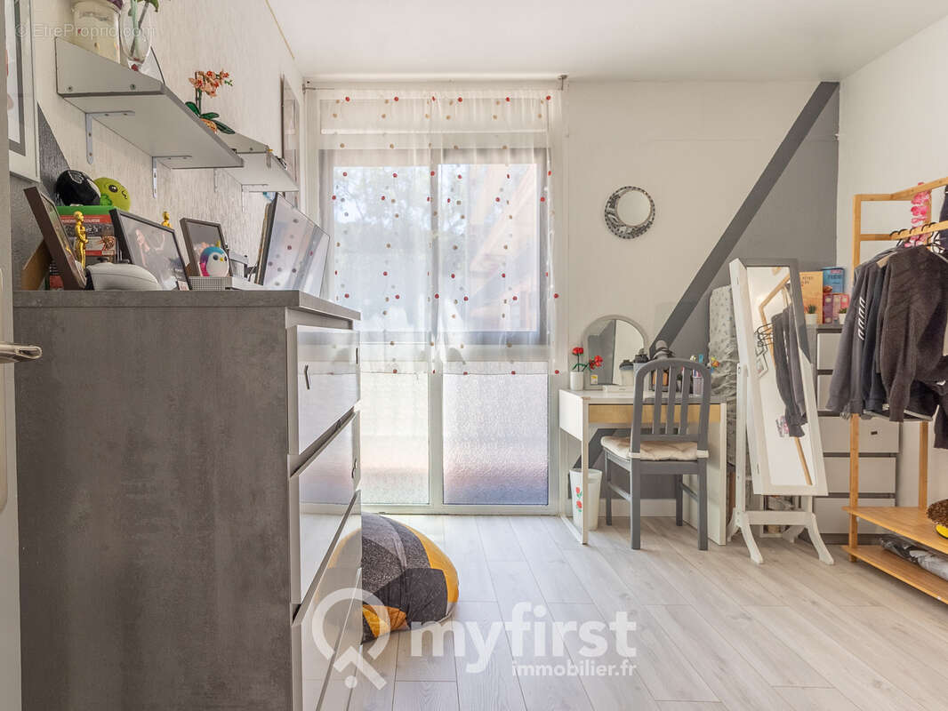 Appartement à LA VALETTE-DU-VAR
