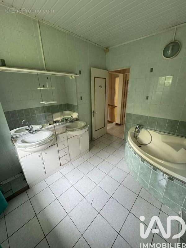 Photo 9 - Maison à LE TAMPON