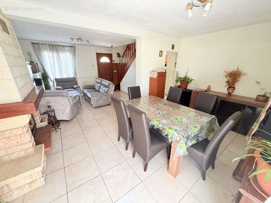 - Maison 4 chambres avec s/sol - - photo 4