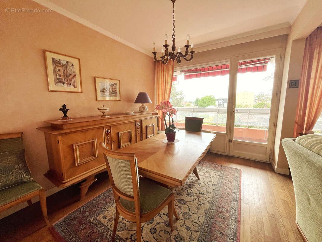Appartement à VILLEFRANCHE-SUR-SAONE