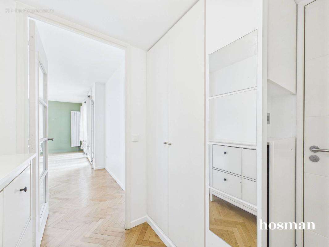 Appartement 2 pièces de 56 m² avec terrasse et parking - Avenue Sisley, Suresnes - photo 13