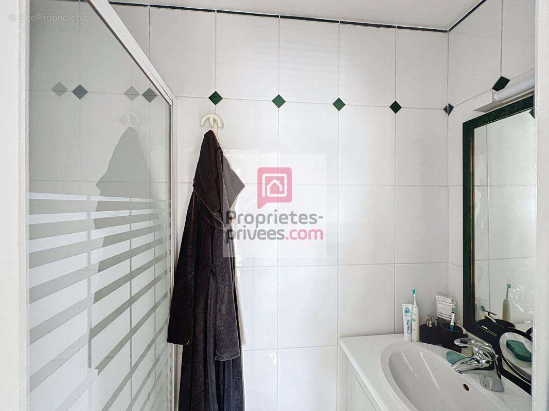 Maison de plain-pied 4 chambres et 1 bureau sur sous-sol total - photo 10