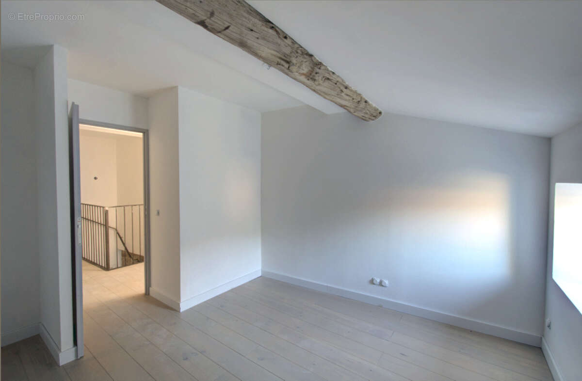 Appartement à SOMMIERES