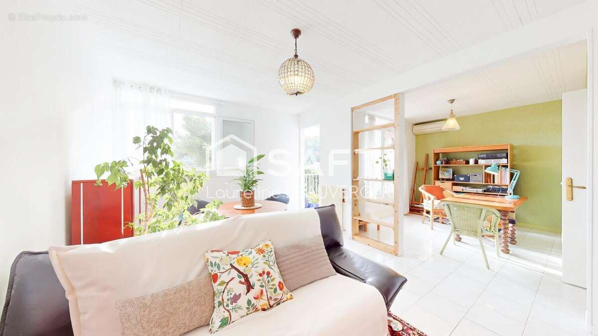 Photo 2 - Appartement à LE PRADET