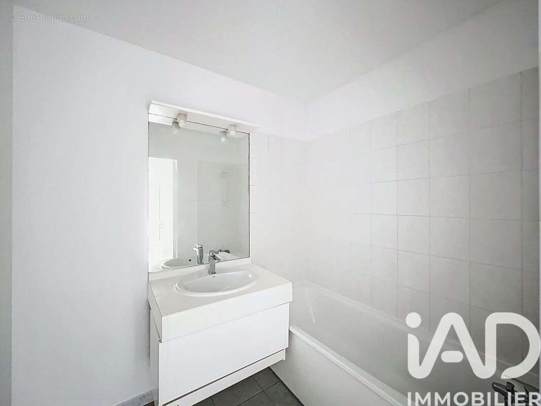 Photo 8 - Appartement à MAGNY-LE-HONGRE