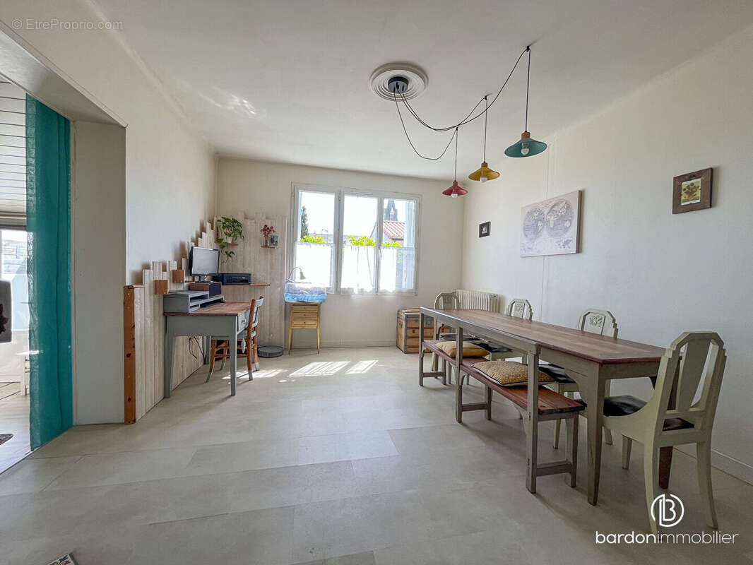 Maison 7 pièces - 104 m² - Proche du bourg - photo 3