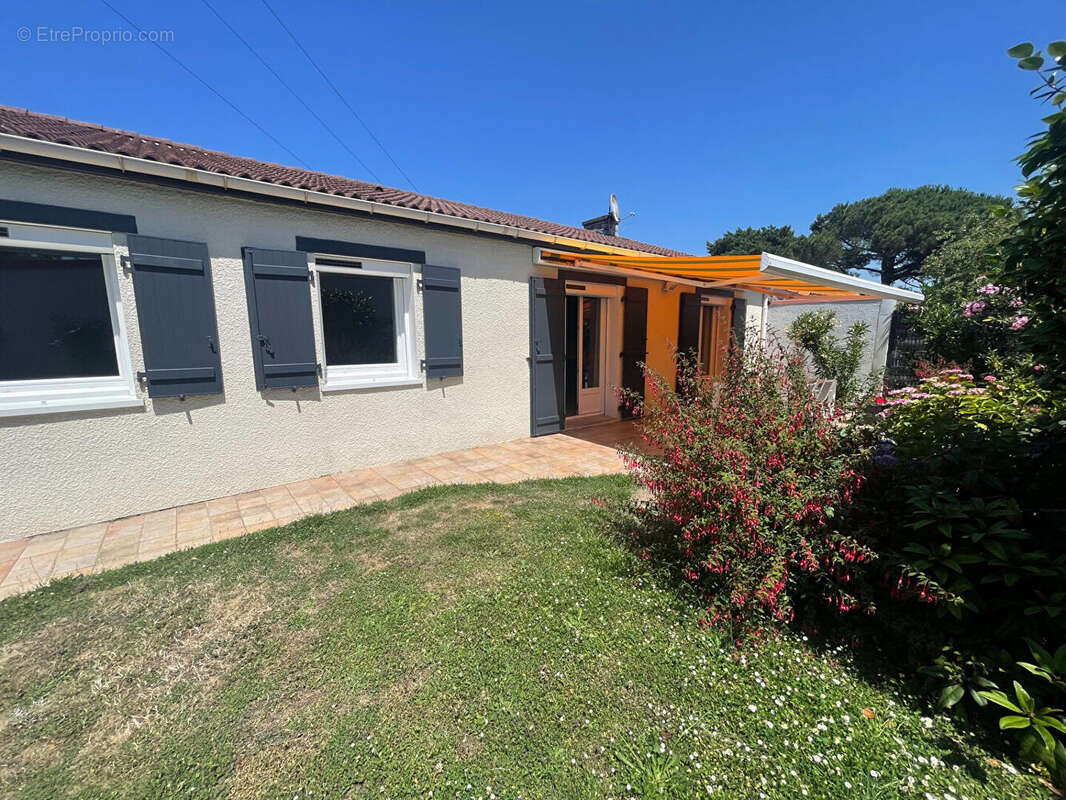 Maison à SAINT-SEBASTIEN-SUR-LOIRE