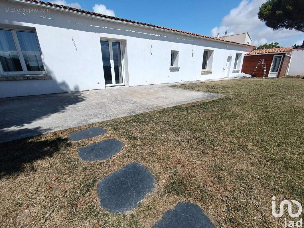 Photo 2 - Maison à LA JARNE