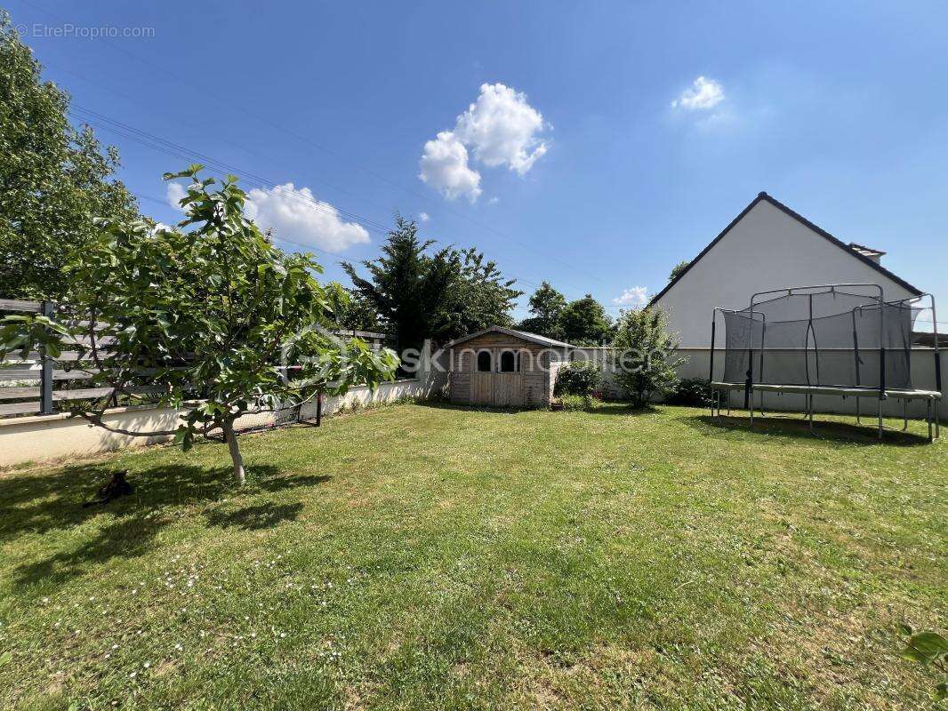 Maison à SAINT-GERMAIN-LES-ARPAJON
