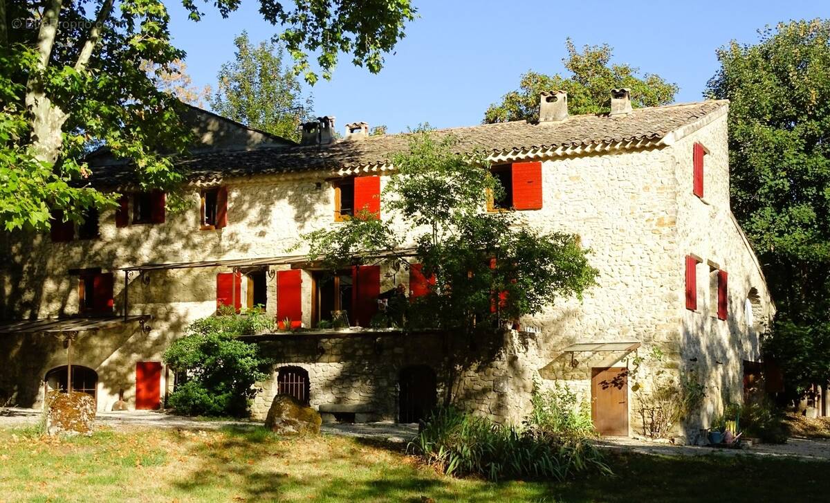 Maison à FORCALQUIER