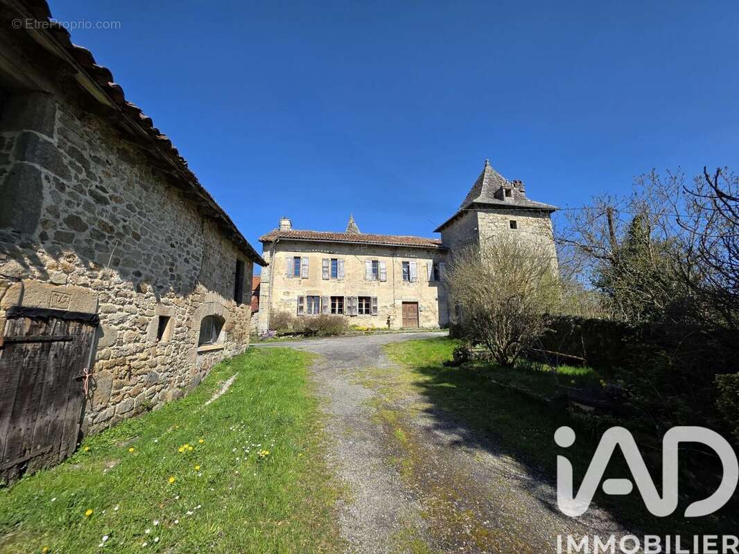 Photo 1 - Maison à SOUSCEYRAC