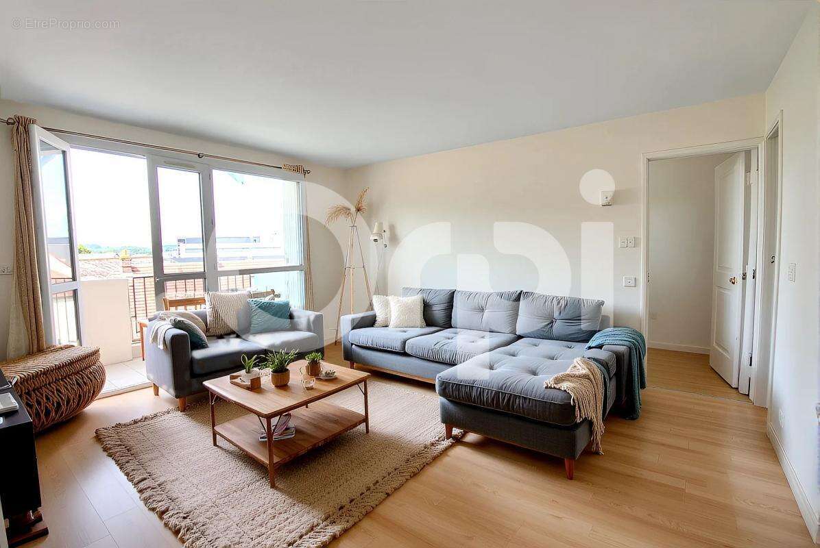 Appartement 3 chambres avec balcon - COMPIEGNE - photo 2