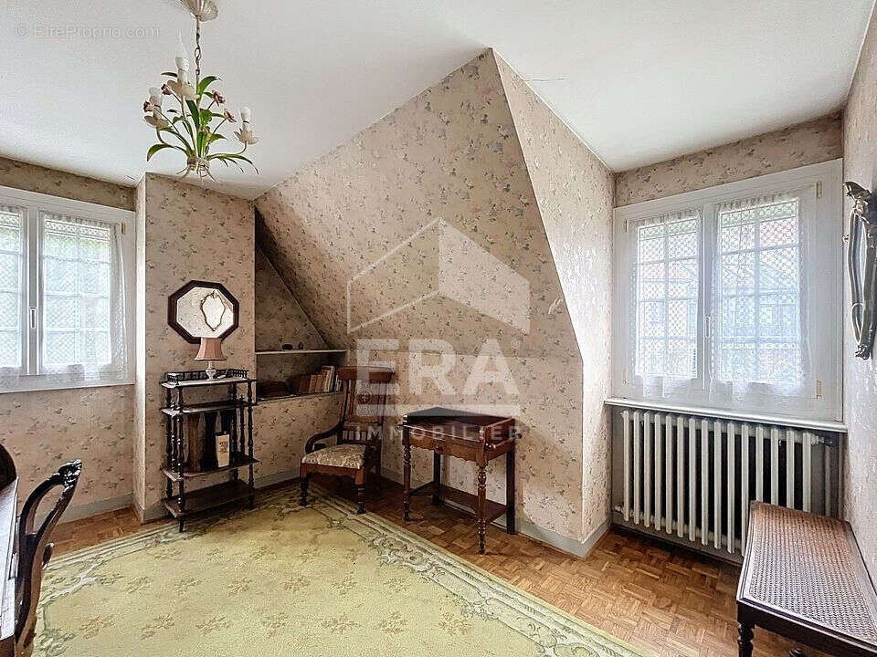 Maison à ARPAJON