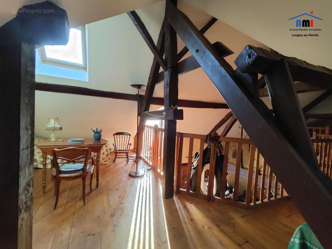 Maison à LONGNY-AU-PERCHE