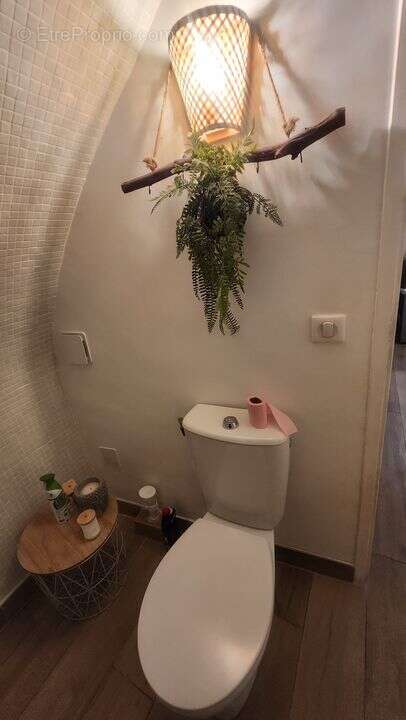 LA CIOTAT APPARTEMENT T2 ENTIERREMENT RENOVE - parfait état - - Appartement à LA CIOTAT