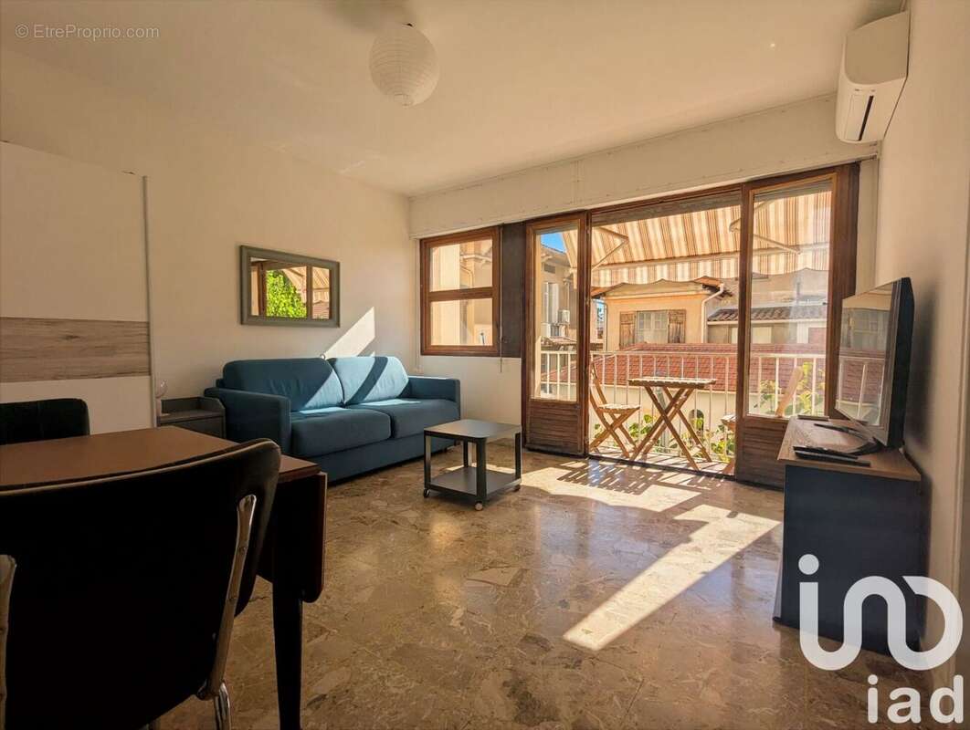 Photo 2 - Appartement à SAINT-RAPHAEL