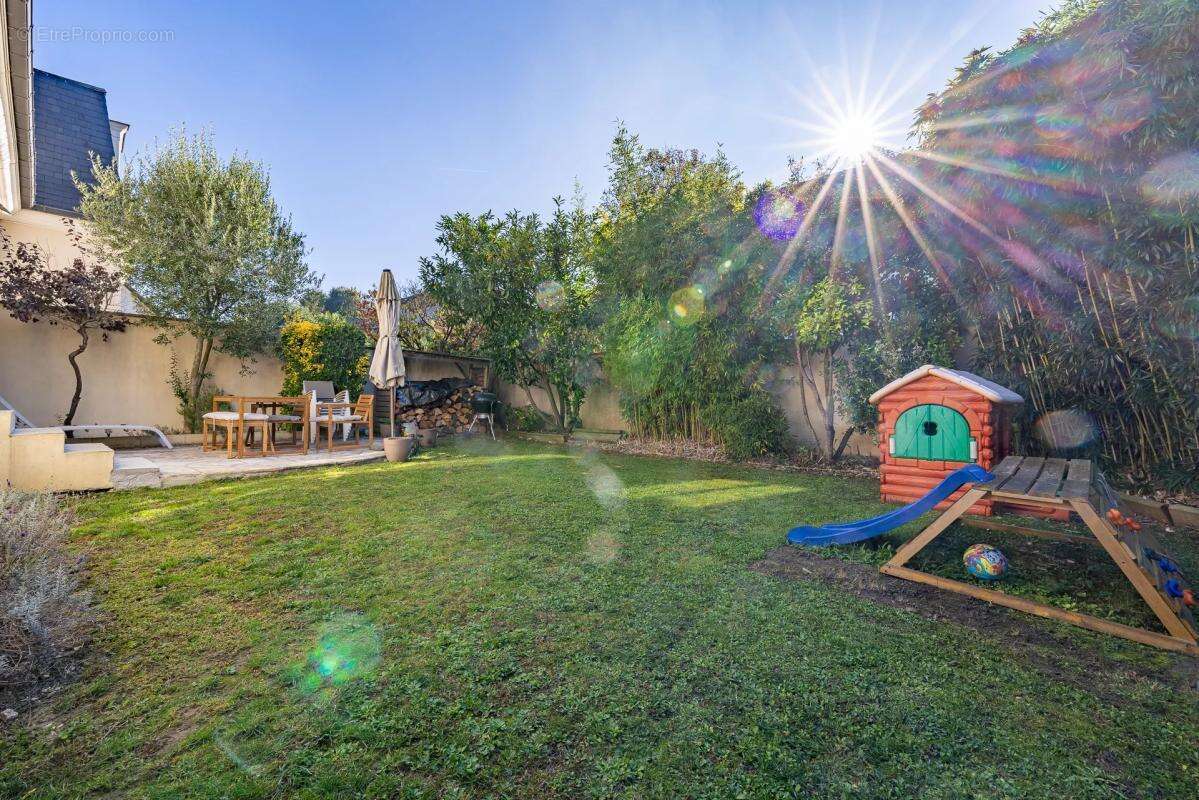 Maison à NOISY-LE-GRAND