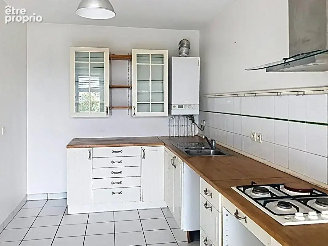 Appartement T3 lumineux avec deux loggias et parking aux Chartrons - photo 6
