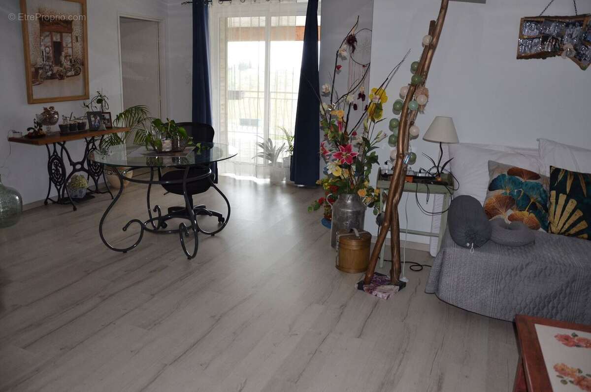 Appartement à ALBAN