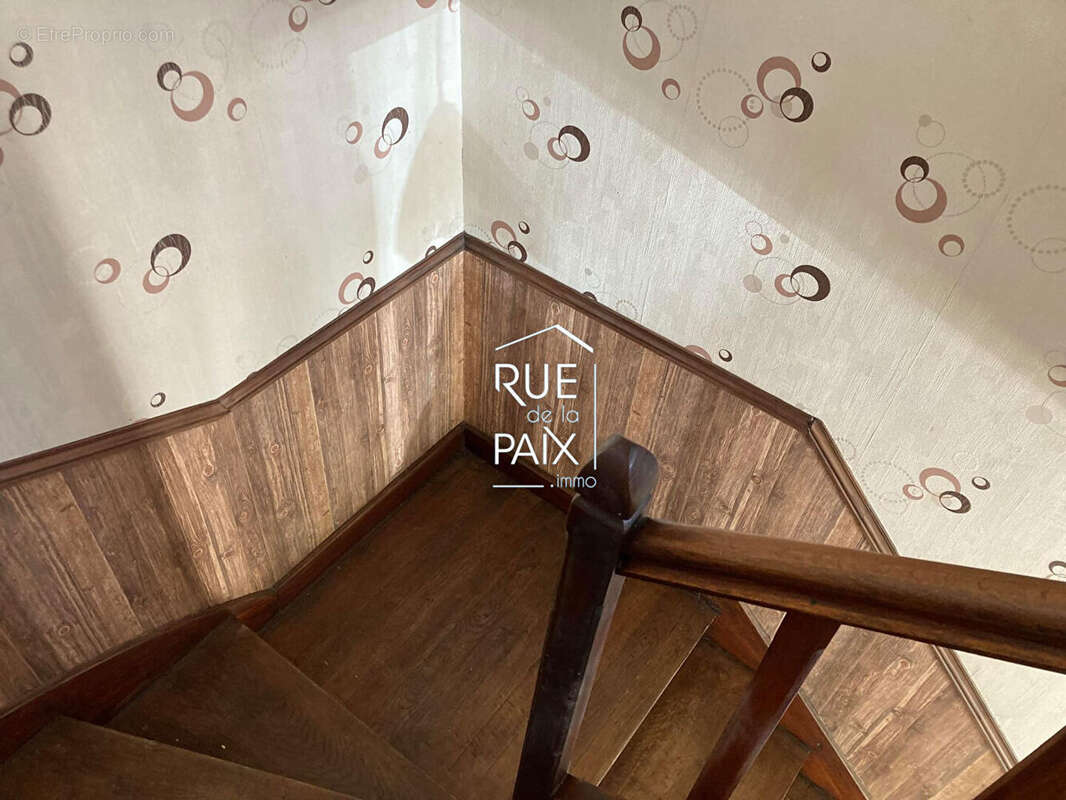 Maison à CHATELLERAULT