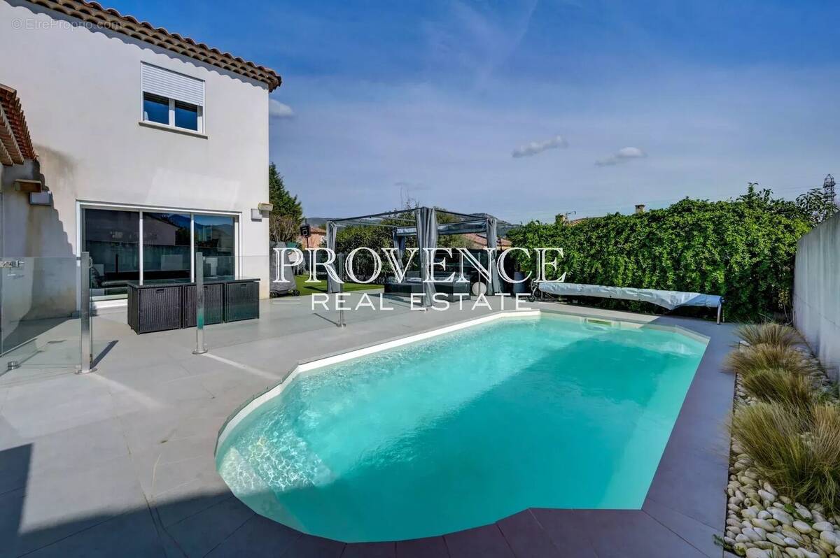 Maison à MARSEILLE-11E