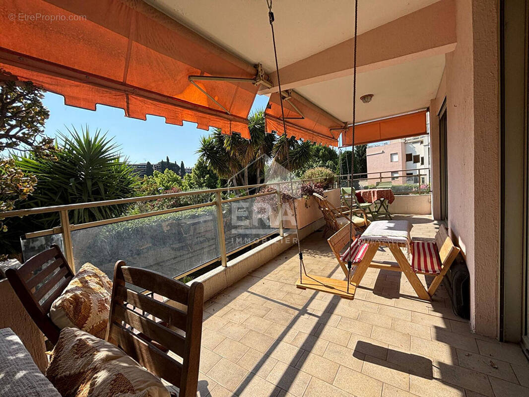 Appartement à CAGNES-SUR-MER