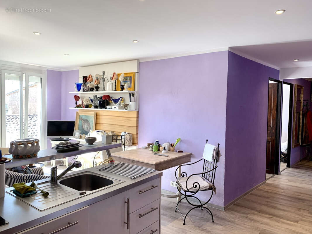 Appartement à GRIMAUD