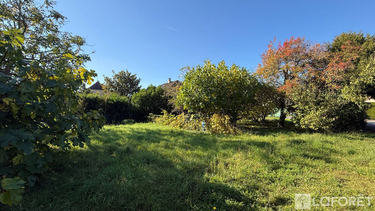 Terrain à SAINT-ANDRE-LES-VERGERS