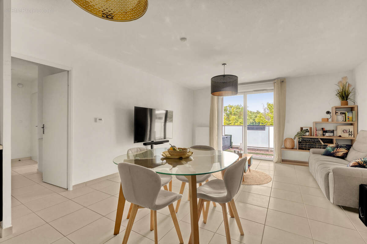 Appartement à ESCALQUENS