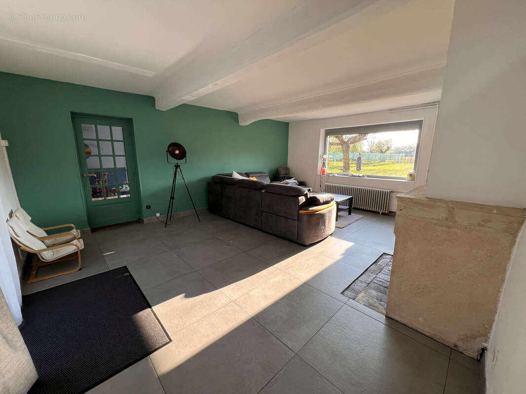 Maison à VILLARS-LES-DOMBES