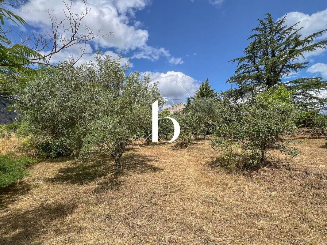 Maison à VALLON-PONT-D'ARC