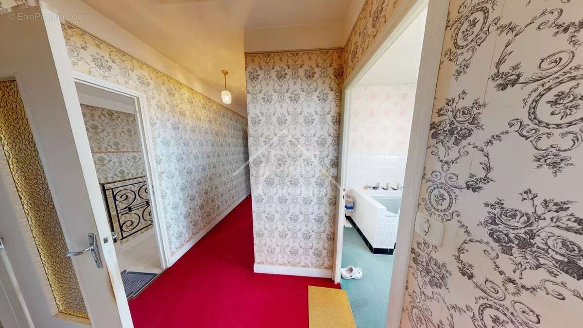 Maison à COMMENTRY