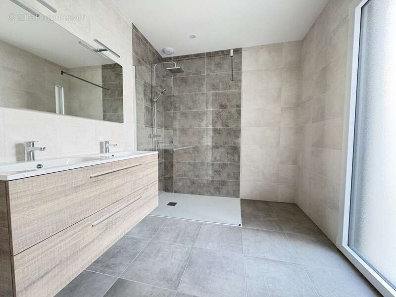 Maison à SAINT-HILAIRE-DE-RIEZ