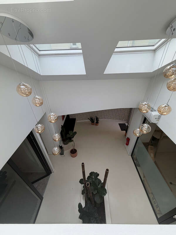Secteur moissons - magnifique maison neuve type 7 de 120m2 usage mixte habitation - activite commerciale - photo 5
