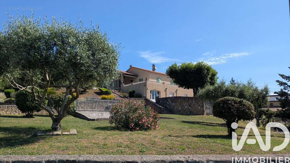 Photo 2 - Maison à COUX