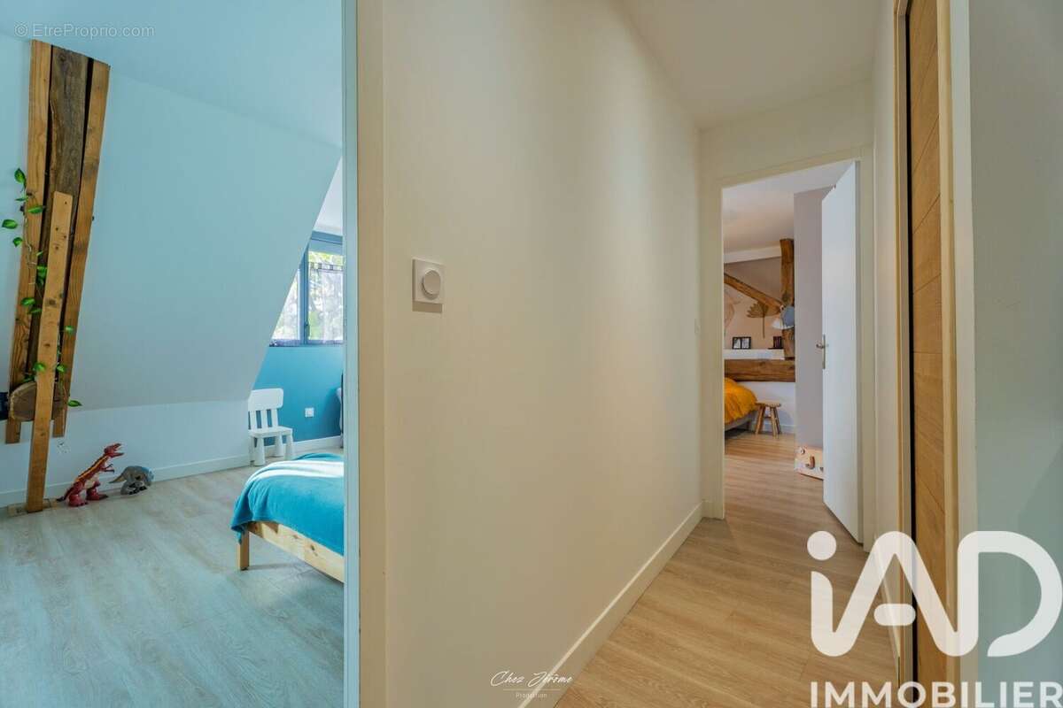 Photo 7 - Maison à DRUYE