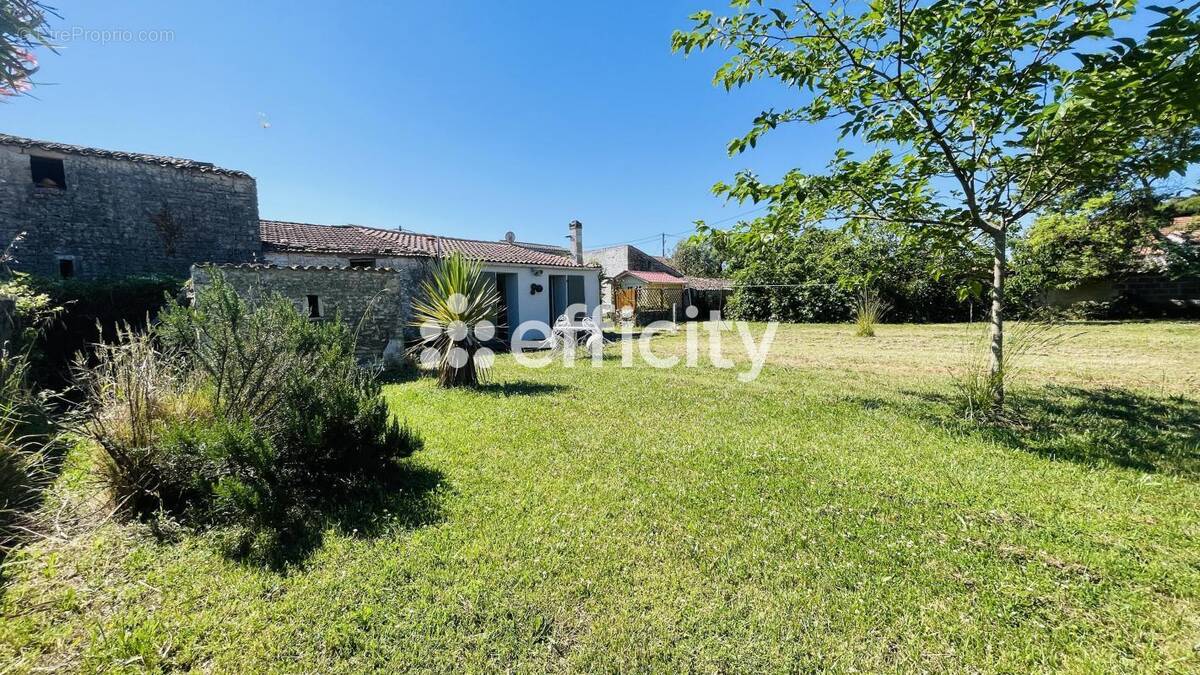 Maison à LE CHATEAU-D'OLERON