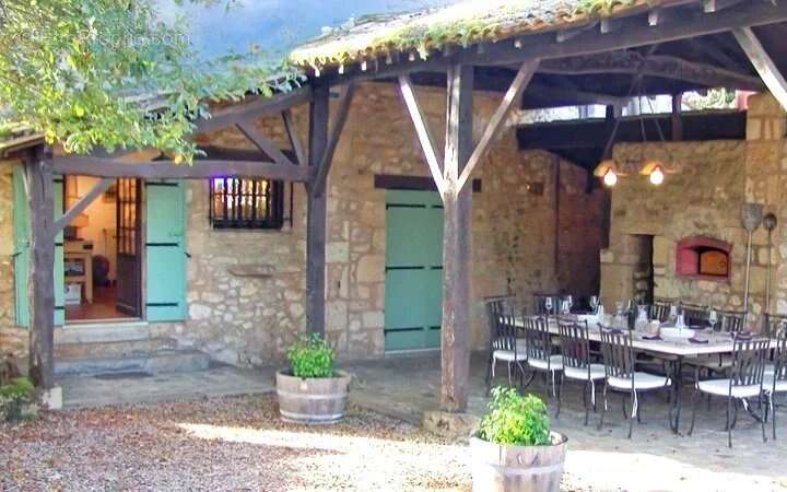 Maison à PESSAC-SUR-DORDOGNE