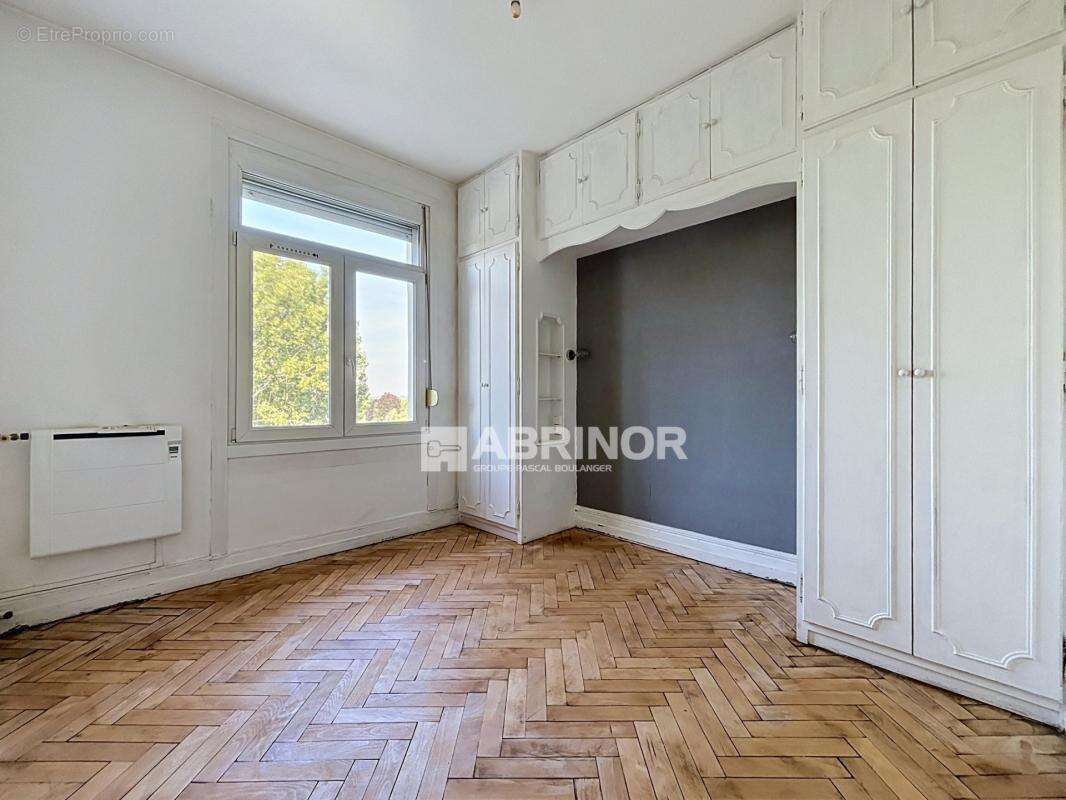 Appartement à MARCQ-EN-BAROEUL