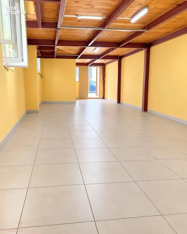 Commerce 200 m² à vendre à Marseille-15e (13015) - photo 4