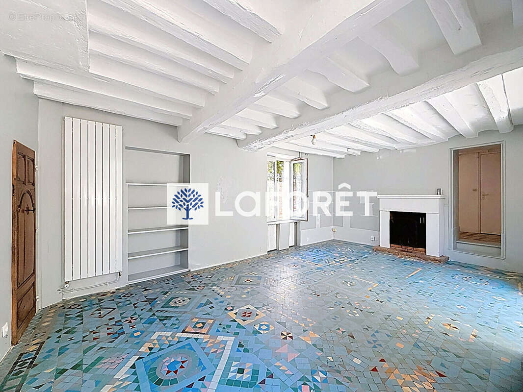 Maison de caractère 167 m² - 5 ch. - à rénover - photo 4